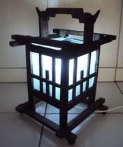 Abajur de mesa luminária estilo oriental japonês sala quarto madeira hotel pousada Abajur de mesa luminária estilo oriental japonês sala quarto madeira hotel pousada