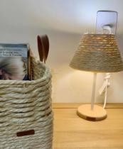 Abajur Luminária De Mesa C/ Cúpula Sisal Boho 17cmx27cm