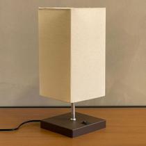 Abajur Luminária de Mesa Quadrado Interruptor Na base Com Cúpula Tecido Algodão Bege Abajur Luminária de Mesa Quadrado Interruptor Na base Com Cúpula Tecido Algodão Bege