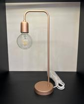 Abajur luminária de mesa Thomas para lâmpada de filamento Rose Gold Fosco 1E27 - Metal Domado Abajur luminária de mesa Thomas para lâmpada de filamento Rose Gold Fosco 1E27 - Metal Domado