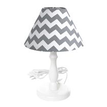 Abajur Torneado Chevron Cinza Quarto Bebê Infantil Menino Menina Abajur Torneado Chevron Cinza Quarto Bebê Infantil Menino Menina