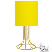 Abajur Torre Cilindrico Amarelo com Aramado Amarelo Abajur Torre Cilindrico Amarelo com Aramado Amarelo