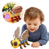 Abelha Feliz Happy Bee com Luz, Som e Movimento Bate e Volta