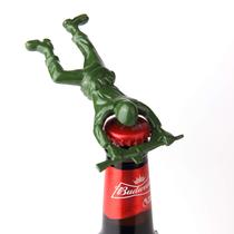Abridor de garrafas Creative 3D Army Man para cerveja e bebidas