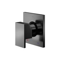 Acabamento Monocomando Chuveiro e Ducha Higiênica Docol New Edge para Base Deca 90021756048 Grafite Acabamento Monocomando Chuveiro e Ducha Higiênica Docol New Edge para Base Deca 90021756048 Grafite