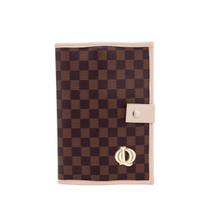 Acessório Porta Vacinação Lequiqui York - Marrom Acessório Porta Vacinação Lequiqui York - Marrom