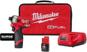 Acionador hidráulico Milwaukee M12 FUEL SURGE 1/4" com 2 baterias Acionador hidráulico Milwaukee M12 FUEL SURGE 1/4" com 2 baterias
