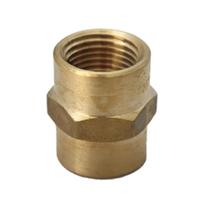 Acoplamento redutor de latão Homeplus+ 1/4" FPT x 1/8" FPT Acoplamento redutor de latão Homeplus+ 1/4" FPT x 1/8" FPT