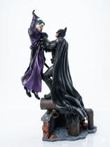 Action Figure Estátua Batman Vs Coringa Arkham Origins 28cm Action Figure Estátua Batman Vs Coringa Arkham Origins 28cm