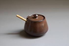 Açucareiro Cerrado em Cerâmica Artesanal