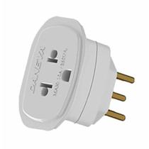 Adaptador 2 polos+t universal branco 10a/250v 1661/62 / un / daneva