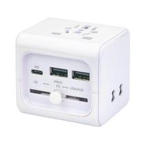 Adaptador de alimentação QVS PA-C5 Priumum World Travel com USB-C e USB