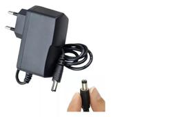 Adaptador de Energia Bivolt Universal 5v 2a universal Adaptador de Energia Bivolt Universal 5v 2a universal