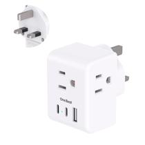 Adaptador de viagem One Beat Type G com 3 tomadas e 3 portas USB Adaptador de viagem One Beat Type G com 3 tomadas e 3 portas USB
