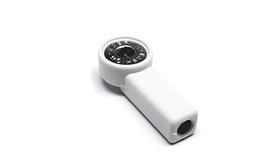 Adaptador para conexão de eletrodos descartáveis de ECG