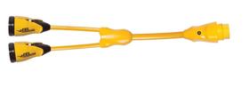 Adaptador Y Marinco Y30-2-30 EEL 30A 125V macho para (2) 30A 125V Adaptador Y Marinco Y30-2-30 EEL 30A 125V macho para (2) 30A 125V