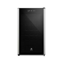 Adega Electrolux 34 Garrafas com Compressor Preta com LED 1 Porta WSF34 Adega Electrolux 34 Garrafas com Compressor Preta com LED 1 Porta WSF34