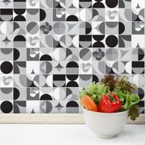 Adesivo de Azulejo Geométrica Preto e Branco 15x15 cm com 18