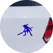 Adesivo de Carro Duende Goblin com Lança - Cor Rosa Claro