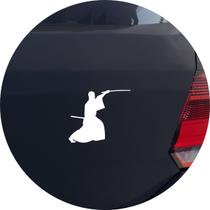 Adesivo de Carro Samurai treino Com Espadas - Cor Branco