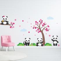 Adesivo de Parede Árvore de Cerejeira e Pandas