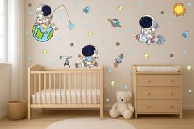 Adesivo de Parede Astronautas Cute Baby Cometas Foguetes Meteoros Estrelas Sol Coloridos