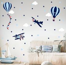 adesivo de parede aviões balões tons de azul infantil