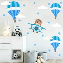 Adesivo De Parede Berçário Menino Urso Aviador Azul Claro