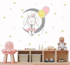 Adesivo de Parede Infantil Coelhinha Sentada na Lua