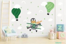 Adesivo De Parede Menino Aviador E Balões Verde
