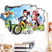 Adesivo De Parede Mickey E Minnie Andando De Bike