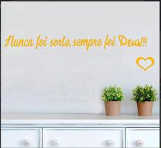 Adesivo de Parede Nunca foi sorte sempre foi Deus 95cm x 10,3cm Adesivo de parede Sala, Quarto, Cozinha, Banheiro.