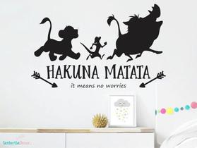 adesivo de parede o rei leão hakuna matata decoração