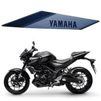 Adesivo Emblema Rabeta Lateral Traseira Esquerda Mt03 Preto Original Yamaha 2022 2023 2024 2025