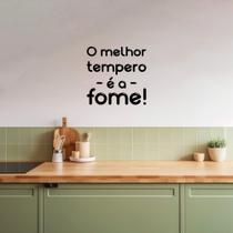 Adesivo Frase O Melhor Tempero é a Fome Geladeira Cozinha Restaurante