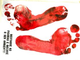 Adesivo Halloween Pés de sangue com rastro cartela Terror