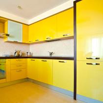 Adesivo para Móveis Laca Alto Brilho Lime Yellow 0,61 x 2,00m Adesivo para Móveis Laca Alto Brilho Lime Yellow 0,61 x 2,00m