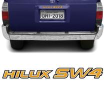 Adesivo Traseiro Hilux Sw4 2002 Emblema Dourado Resinado