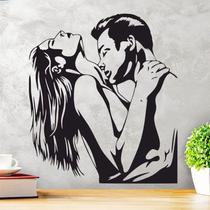 Adesivos de parede Casal romântico se beijando em PVC 25x30cm