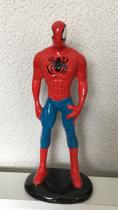 Adorno enfeite decorativo Homem Aranha Em Cerâmica Brilho 29x14cm Cerâmica Leão De Judá