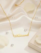 Adriana colar de nome folheado a ouro 18k Adriana colar de nome folheado a ouro 18k