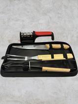 Afiador de Facas + Kit Churrasco Profissional = Bolsa + Faca + Garfo + Pegador Afiador de Facas + Kit Churrasco Profissional = Bolsa + Faca + Garfo + Pegador