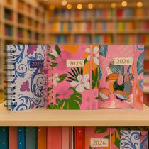 Agenda 2026 Espiral Capa Dura Feminina com Elástico Modelos Sortidos Tropical