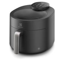 Air Fryer Electrolux por Rita Lobo 5,1L Cinza Expert c/Visor 1500W (EAF170) Air Fryer Electrolux por Rita Lobo 5,1L Cinza Expert c/Visor 1500W (EAF170)