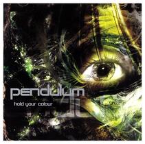 Álbum BREAKBEAT KAOS Hold Your Colour (reedição) Álbum BREAKBEAT KAOS Hold Your Colour (reedição)