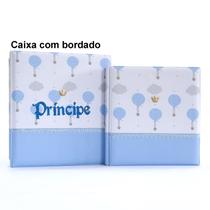 Álbum de fotos com estojo para bebê 15x21/20x25 - bordado príncipe azul menino luxo