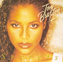 Álbum Secrets de Tony Braxton - Legacy Recordings Álbum Secrets de Tony Braxton - Legacy Recordings