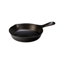 Alça exclusiva de 16,5 cm pré-temperada de ferro fundido Skillet Lodge Alça exclusiva de 16,5 cm pré-temperada de ferro fundido Skillet Lodge