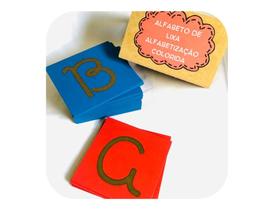 Alfabeto de Lixa Letra Cursiva Maiúscula - Vogais em azul