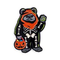 Alfinete esmaltado STAR WARS Ewok Wicket Halloween Skeleton Glow-In-The-Dark
